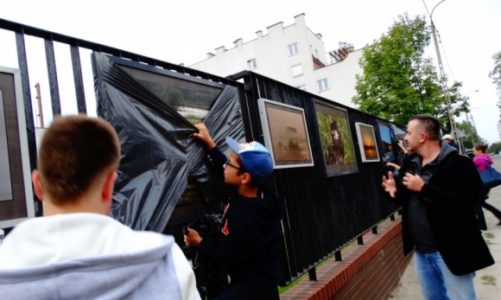 Jubileuszowa ?Galeria na płocie? otwarta