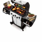 Broil King Signet 90 – spodoba się miłośnikom potraw z rożna.