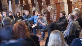 Debata na temat ?Nie olewamy miasta? ? architekci i aktywiści dyskutują o przest Styl życia, LIFESTYLE - W środę 13 maja w Muzeum Architektury we Wrocławiu odbyła się debata w ramach miejskiej inicjatywy ?Nie olewamy miasta?.