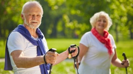 Jasna strona późnego wieku ? naukowo o starzeniu się Styl życia, LIFESTYLE - Jak się starzeć, żeby być szczęśliwym? Dlaczego powinniśmy doceniać seniorów? Czy starsza osoba potrafi się bardziej cieszyć od młodszej?