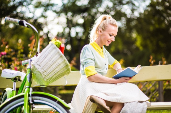 Rowerzyści zajmą centrum i zrobią park z parkingu Styl życia, LIFESTYLE - Rower to niewątpliwie ulubiony środek transportu Skandynawów ? na dwóch kółkach porusza się nawet księżna Danii . I choć transport rowerowy nie jest u nas tak rozwinięty jak w krajach północy, to badania wskazują, że coraz więcej Polaków jeździ na rowerach.