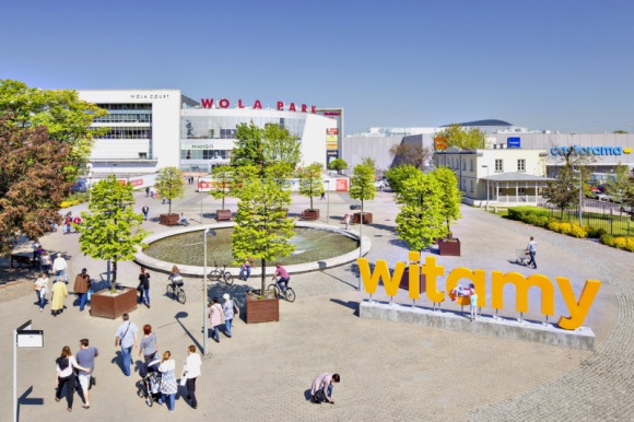 Zbiórka żywności w Wola Parku Styl życia, LIFESTYLE - 23 i 24 września w Auchan w Wola Parku odbędzie się zbiórka żywności. Na terenie Centrum wolontariusze fundacji Bank Żywności SOS w Warszawie będą zbierać żywność, która zostanie przekazana dzieciom z ubogich rodzin z obszaru województwa mazowieckiego.