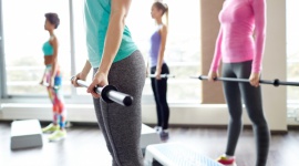 Zostań fanką zajęć fitness! Styl życia, LIFESTYLE - Dlaczego warto? Bo najprostsza metoda na urozmaicony trening, a takie według trenerów sieci klubów fitness CityFit przynoszą najlepsze i najszybsze efekty. Jest jednak mały haczyk. Ale od początku?