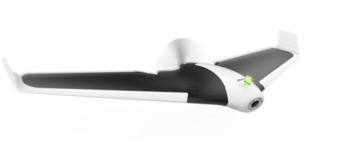 Pierwszy dron w kształcie samolotu do lotów immersyjnych