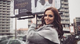 Zapytaj, jak Anna Wendzikowska dba o urodę. Otwarcie nowego SPA we Wrocławiu Styl życia, LIFESTYLE - Masaże kamieniami z soli himalajskiej, peelingi wykonywane trawą cytrynową oraz kokony wygładzające twarz. To wszystko w towarzystwie gwiazd ? Anny Wendzikowskiej, Olgi Bończyk i Alicji Janosz, które zdradzą jak dbają o urodę.