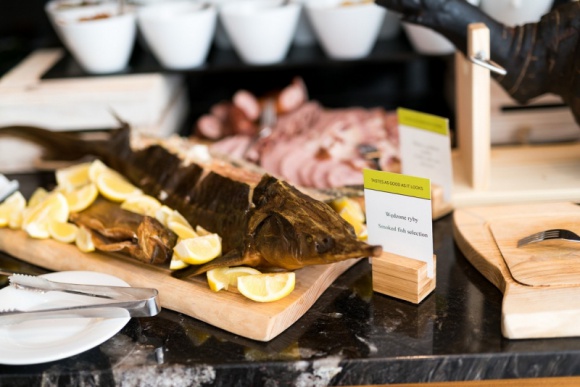 Rodzinny brunch - nowy trend we Wrocławiu. Pierwszy w wydaniu wielkanocnym Styl życia, LIFESTYLE - W wielkanocną niedzielę specjalna odsłona OVO Sunday Brunch, zupełnie nowy pomysł na rodzinne spotkania we Wrocławiu. Menu co tydzień będzie inne, z potrawami kuchni śródziemnomorskiej i polskiej, w autorskich kompozycjach, a także z animacjami dla dzieci oraz live cooking.