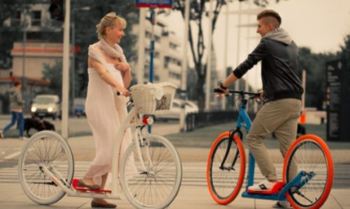 Nowa hulaj moda na ulicach miasta