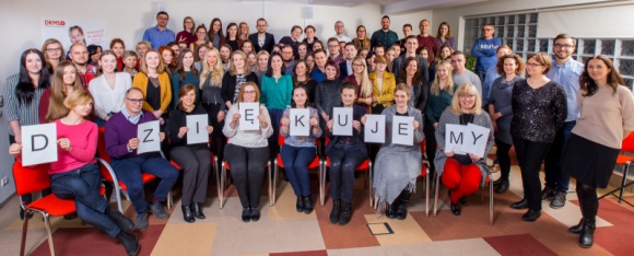 Wolontariusze pomaganie mają w genach. Styl życia, LIFESTYLE - To właśnie dzięki bezinteresownej pracy wolontariuszy codziennie ok. 19 osób z baz DKMS na całym świecie daje chorym szansę na nowe życie. 5 grudnia obchodzimy Międzynarodowy Dzień Wolontariusza i dziękujemy osobom, które z potrzeby serca angażują się w pomoc innym.