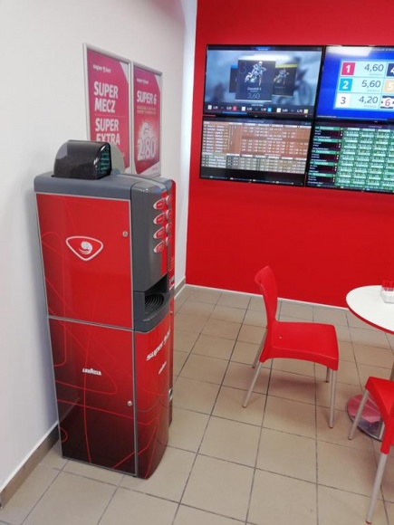Kawa na lodowisku i w zakładach bukmacherskich