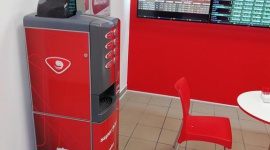 Kawa na lodowisku i w zakładach bukmacherskich Styl życia, LIFESTYLE - Jest aromatyczna, smaczna i skomponowana tak, by zadowolić najbardziej wymagające podniebienia. Chodzi o kawę serwowaną z automatów vendingowych, dostępnych w ofercie białostockiej marki Ideal Group.