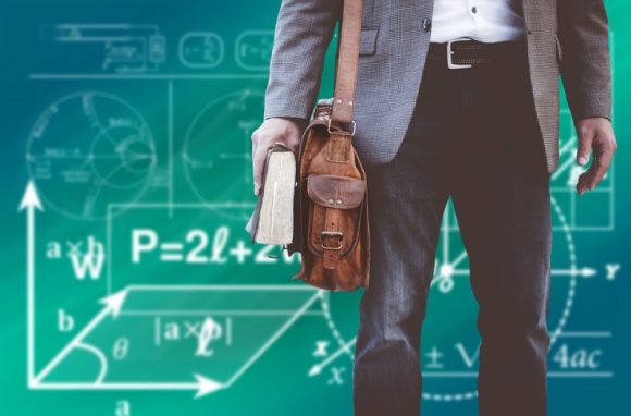 Krynka sponsorem Drogowskazów Kariery Styl życia, LIFESTYLE - Podlaska wytwórnia wód i napojów Krynka kolejny raz będzie strategicznym sponsorem ogólnopolskiego projektu edukacyjnego Drogowskazy Kariery.