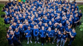 Akcja ReKreacja czyli Responsib?ALL Day 2018 Styl życia, LIFESTYLE - Pracownicy Wyborowa Pernod Ricard ruszyli, aby pomóc seniorom i naturze. Z materiałów z odzysku tworzyli w domach opieki ekologiczne miejsca do wypoczynku i integracji