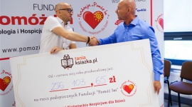 Ćwierć miliona dla Białostockiego Hospicjum dla Dzieci Styl życia, LIFESTYLE - 1 czerwca minęło dokładnie pięć lat od momentu gdy połączyły się drogi jednej z największych księgarni internetowych w Polsce TaniaKsiazka.pl z jedynym w regionie dziecięcym hospicjum. Przez ten czas konto organizacji zasiliła pokaźna kwota, przekraczająca już 250 tysięcy zł.