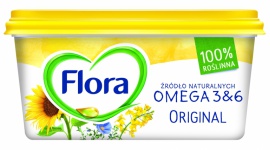 Rośliny to przyszłość! Flora. 100% roślinna. Dobra dla serca. Styl życia, LIFESTYLE - Receptura oparta na kompozycji trzech cennych olejów, zawartość niezbędnych kwasów tłuszczowych Omega-3 i 6 oraz 100% roślinny skład ? oto dwa odświeżone warianty marki Flora: Flora Original oraz Flora Light. To wyjątkowe propozycje dla wszystkich, którzy dbają o zdrowie serca.