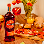 Wermut Martini Fiero Nowy włoski smak lata z czerwoną pomarańczą!