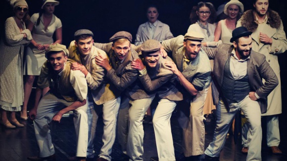 Trzy pomysły na ostatni weekend czerwca Styl życia, LIFESTYLE - Sztuka teatralna oglądana na leżakach, emocjonujące starcia mistrzów squasha albo mocny crossfitowy trening. Jednym słowem dla każdego coś interesującego. Sprawdźcie bezpłatne atrakcje, które czekają na was w ostatni weekend czerwca.