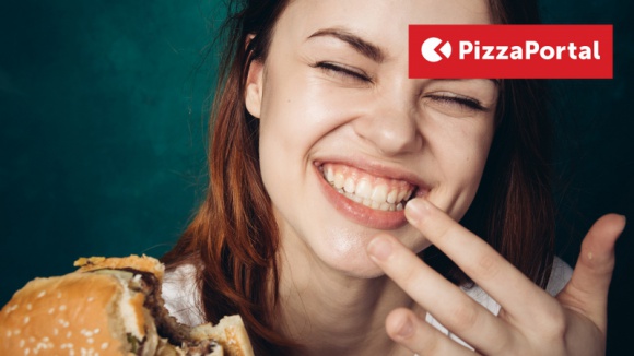 Chcesz żyć less waste? Zamawiaj jedzenie online Styl życia, LIFESTYLE - 35 proc. Polaków wyrzuca jedzenie nawet kilka razy w miesiącu, a każdy z nas marnuje blisko 240 kg żywności rocznie. To daje Polsce piąte miejsce w Europie. Co zrobić, aby przestać marnować jedzenie?