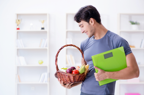Zdrowa przekąska na ratunek metabolizmu Styl życia, LIFESTYLE - W ciągu dnia, kiedy zapracowani wykonujemy wiele czynności, często zapominamy o regularnych posiłkach. Co więcej, w obecnej sytuacji, praca wielu z nas przeniosła się do domu i musimy jakoś zapanować nad nową codziennością.