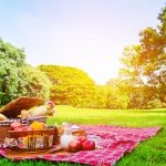 Wakacyjny piknik ? jak zorganizować idealne spotkanie z najbliższymi?