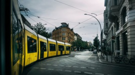 Test środków transportu w mieście Styl życia, LIFESTYLE - Siedem środków transportu i jedno miasto, który z pojazdów okazał się najbardziej skuteczny? Sprawdzili to specjaliści z centrumrowerowe.pl w swoim eksperymencie.
