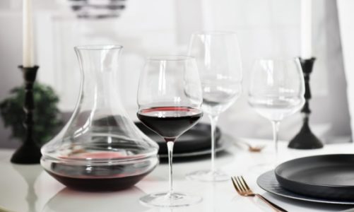 Ręcznie formowana kolekcja szkła Inel od Krosno Glass