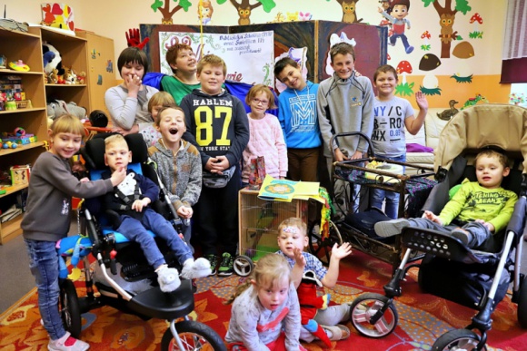 Nieoczekiwane wsparcie dla szkoły ze Skarżyska-Kamiennej